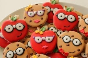 Smart-Cookie-Cookies-and-Apples-Platter-tpkomesin
