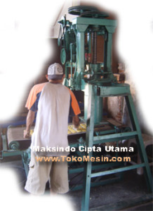 mesin-pembuat-dan-pencetak-kerupuk-tokomesin