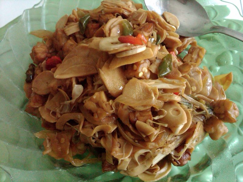 Peluang Bisnis Tumis Rebung Special Pedas dan Analisa 
