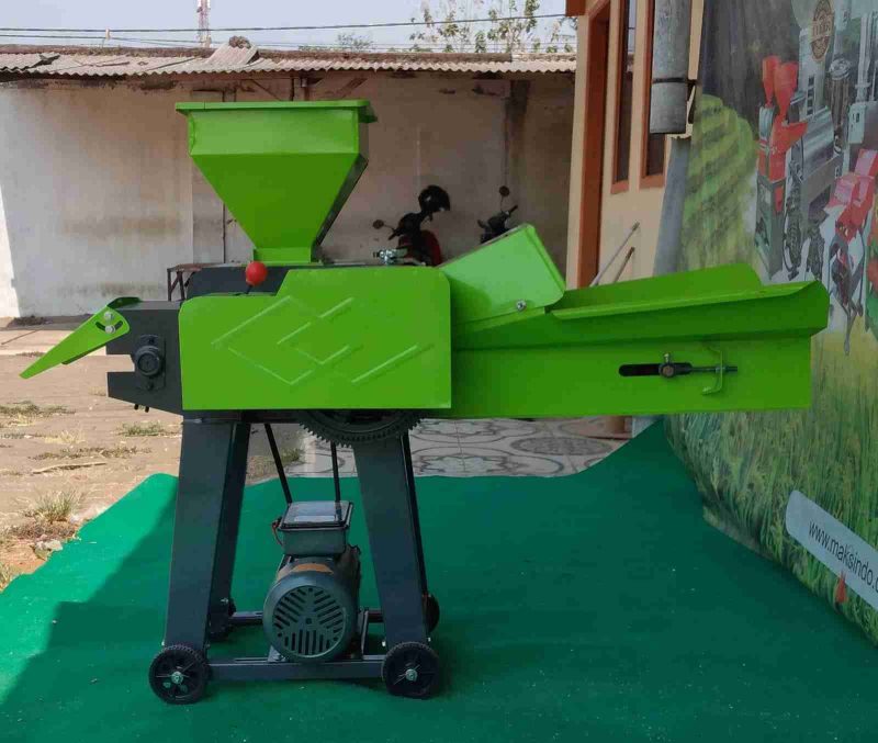 Mesin Pencacah Rumput, Sayuran, Buah dan Limbah Organik Serbaguna Agrowindo AGR-CTB300 - Gambar 4