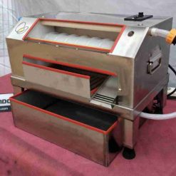Mesin Pengupas Telur Ayam Rebus Otomatis Komersial Maksindo MKS-EGG1600